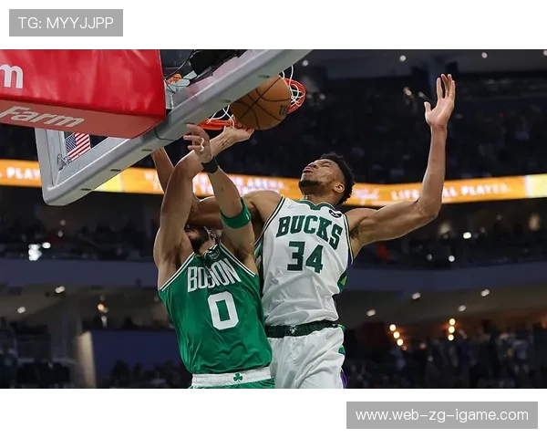 塔图姆后撤步抛投制止对方追分势头